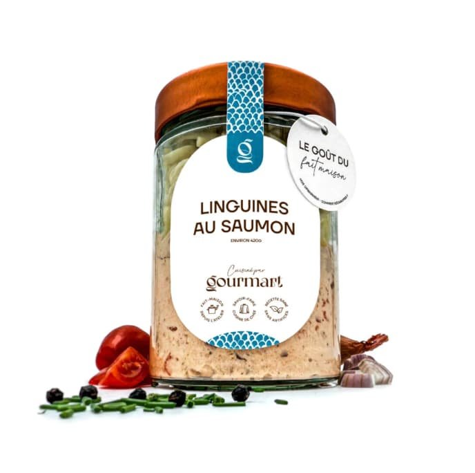 Linguine with smoked salmon